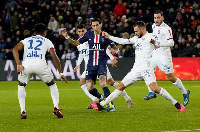 FIFA将试验防诈伤新规：球员恢复后等2分钟才能重新进场（国际足联试行反假伤规则：球员伤愈须隔2分钟方可重返赛场）