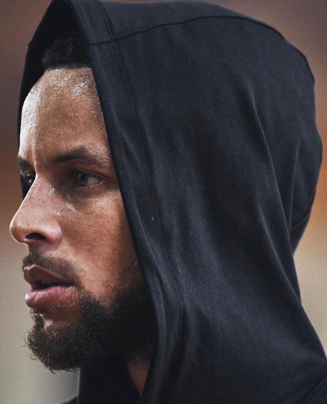 莫雷托：米兰可能会尝试将莱奥的合同再延长两到三年（莫雷托：米兰或将推动与莱奥续约2至3年）