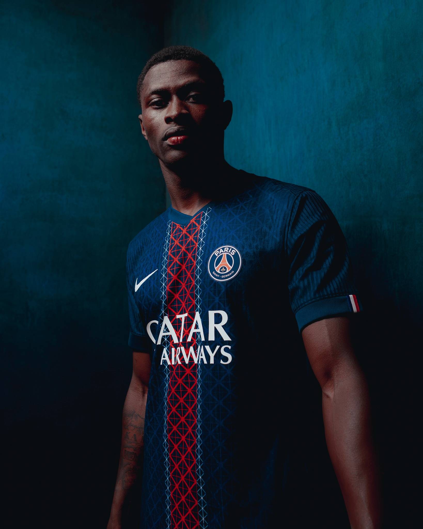 懂球帝12周年120大瞬间1／4决赛：德拜梅磊包揽，谁将杀出半区？（懂球帝12周年120大瞬间八强战：德拜、梅、磊领跑，谁能突围半区？）