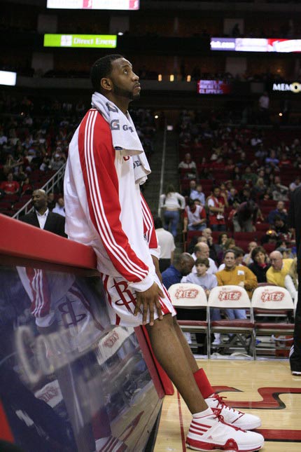 东契奇和里夫斯成1971年来湖人首对同砍35+的后场组合（东契奇与里夫斯缔造纪录：湖人自1971年以来首对后场同砍35+）