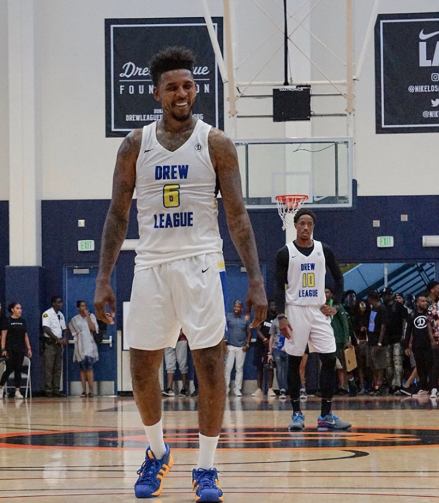 官方：S9世界赛冠军FPX退出LPL，随后将完成回购事宜（官方宣布：S9世界冠军FPX退出LPL，回购流程随后启动）