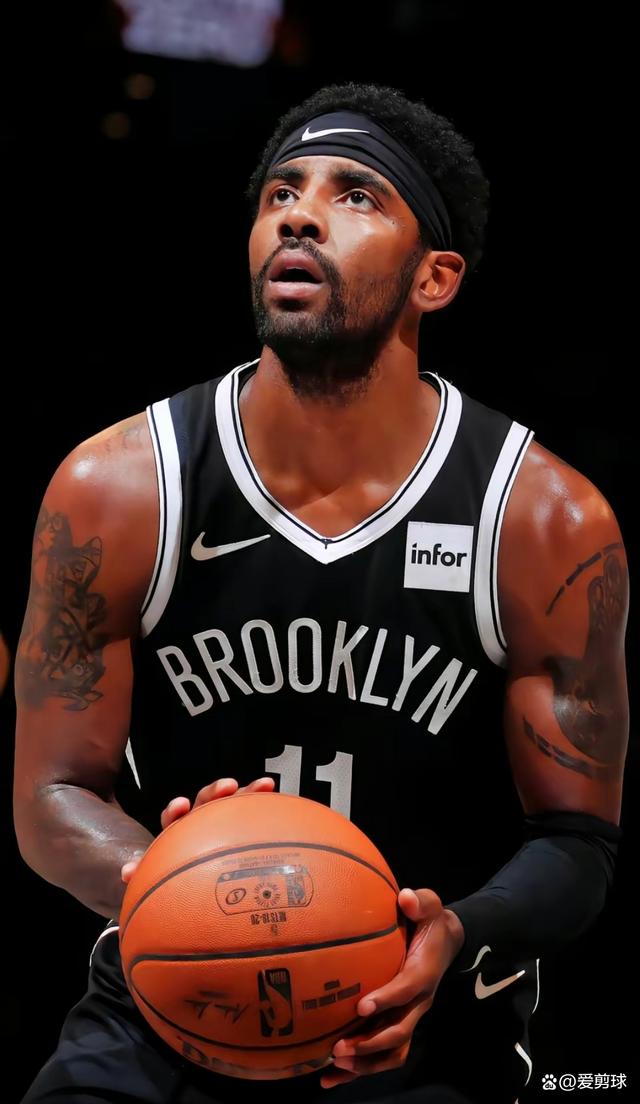 跟队：米兰与普利希奇的续约谈判搁置，可能会直接激活续约条款（随队记者：米兰与普利希奇续约谈判暂停，或直接触发续约选项）