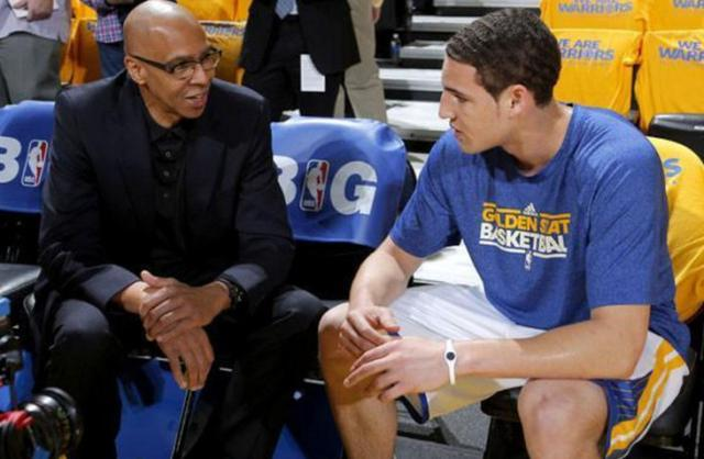 拜仁对阵圣保利全场3次射门中柱：卡尔2次、凯恩1次（拜仁战圣保利全场三度中柱：卡尔两次、凯恩一次）