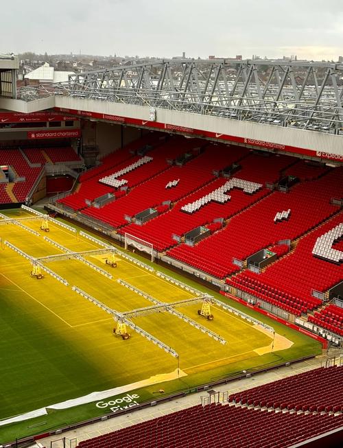 迈克·布朗：有信心提升防守，相信我们可以成为防守出色的球队（迈克·布朗：有信心强化防守，相信球队能成为防守强队）