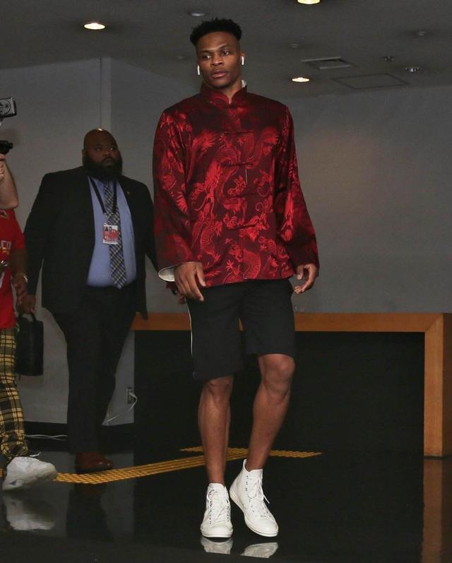 德媒报道阿森纳关注巴奥亚：近期不在最佳状态的德甲最快边锋（德媒：阿森纳有意巴奥亚，这位德甲速度最快的边锋近期状态下滑）