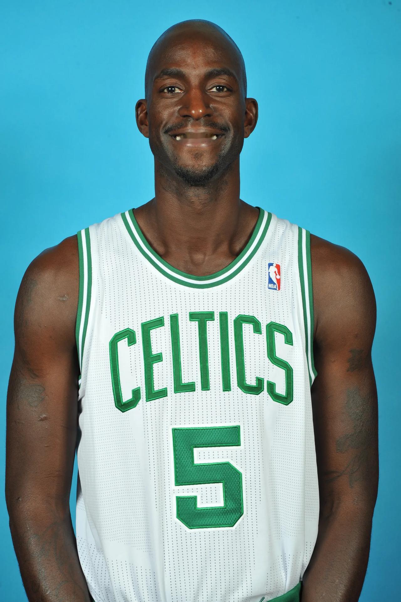 中国移动咪咕首部短道速滑题材微短剧《冰上双子星》哈尔滨开机（中国移动咪咕首部短道速滑微短剧《冰上双子星》在哈尔滨开机）